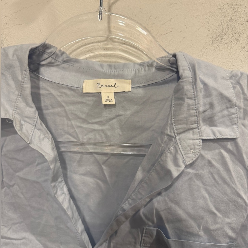 Chic Light Blue Button-Down Shirt - image 2